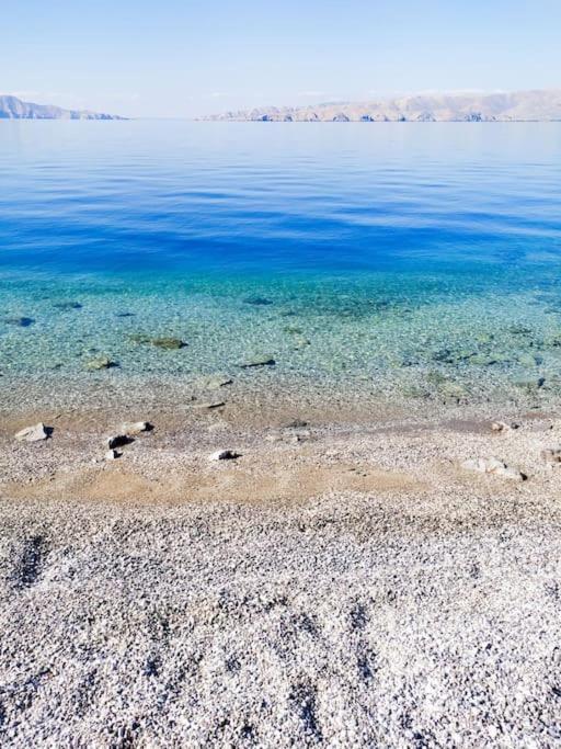 Novouredeni Stan S Balkonom I Pogledom Na More Senj  Exteriér fotografie